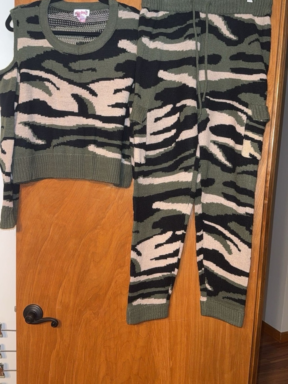 Camo Knit Pant Set - Olive & Black